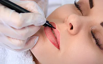 Lip Blushing and lip liner